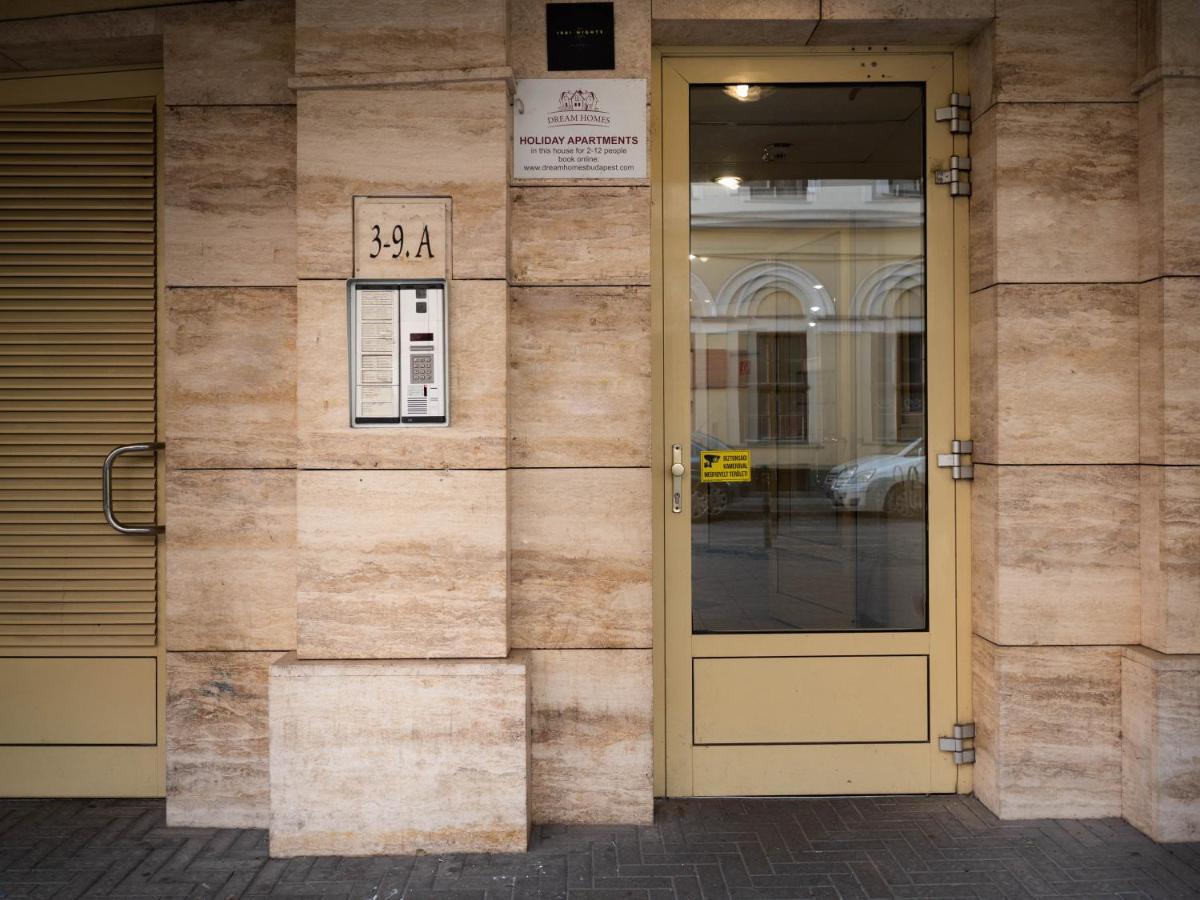 Super Cute Studio With Terrace Next To Gozsdu Passage 布达佩斯 外观 照片